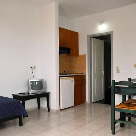 Sylvia Hotel Aparthotel Hersonissos (Crete)