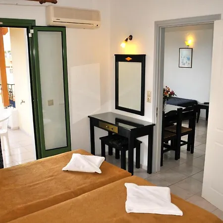 Sylvia Hotel Aparthotel Hersonissos (Crete)